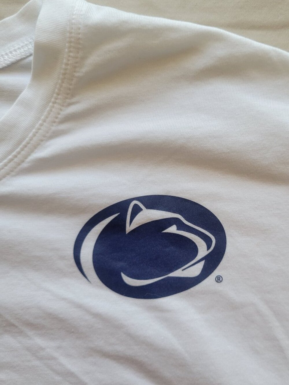Lululemon Penn State PSU White Crop Shirt Summer
